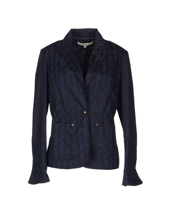 Пиджак  -  цвет