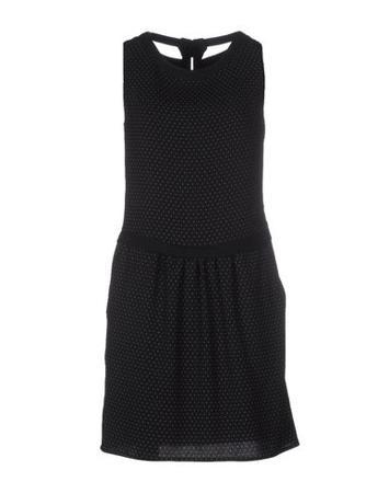 Платье SOALLURE