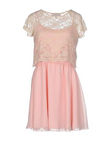 Платье RARE LONDON Платье RARE LONDON