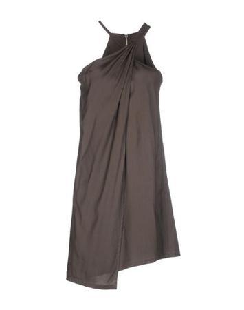 Платье CLIÓ Платье CLIÓ