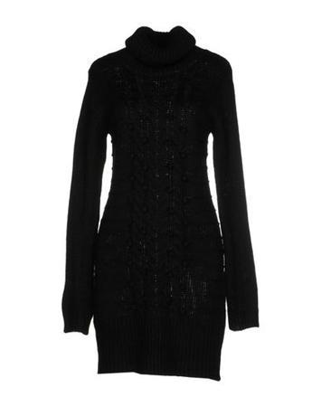 Платье SURKANA