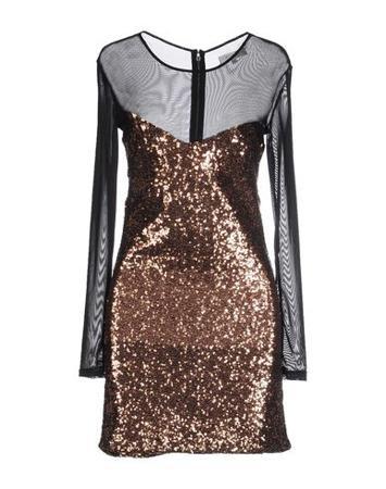 Платье WYLDR Платье WYLDR