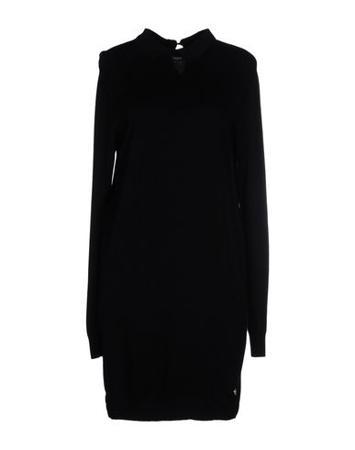 Платье QUEGUAPA