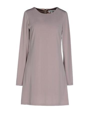 Платье DRY LAKE.