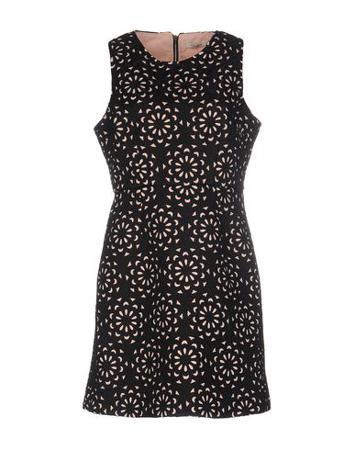 Платье DARLING