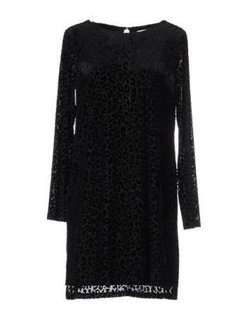 Платье DRY LAKE.