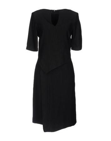 Платье ROSE & WILLARD Платье ROSE & WILLARD