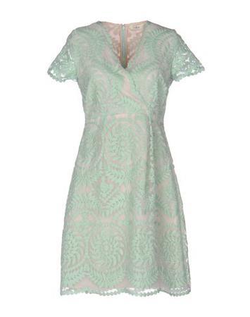 Платье DARLING