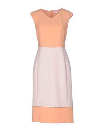 Платье CARACTÈRE