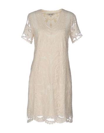 Платье DRY LAKE.