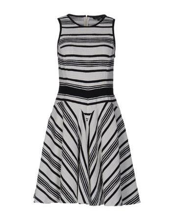 Платье TARA JARMON