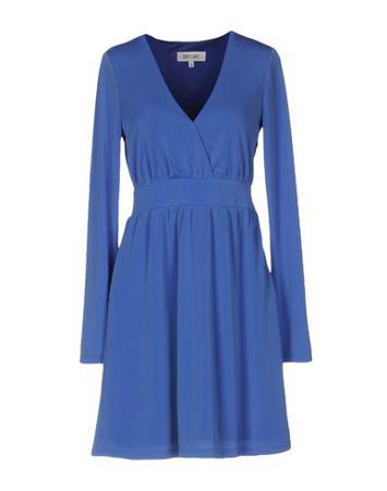 Платье DRY LAKE.