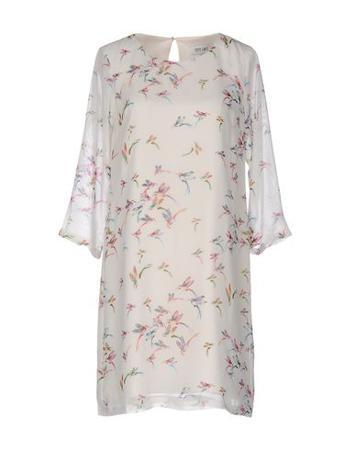 Платье DRY LAKE.