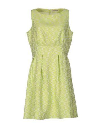 Платье DARLING