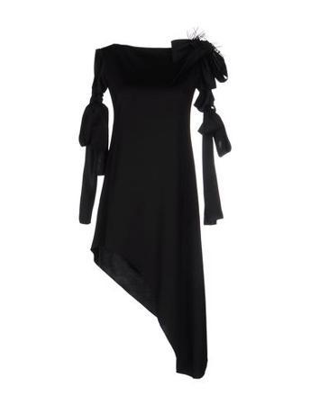 Платье SSHEENA