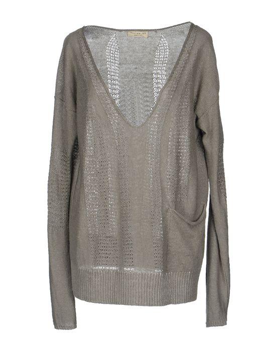 Свитер  -  цвет