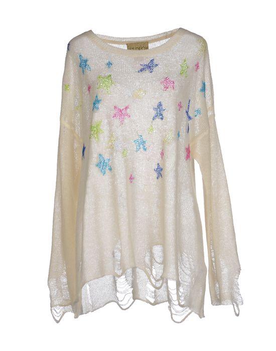 Свитер  -  цвет