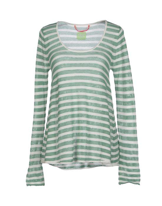 Свитер  -  цвет