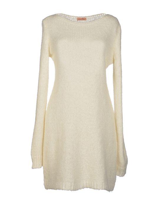 Свитер  -  цвет