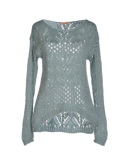 Свитер  -  цвет