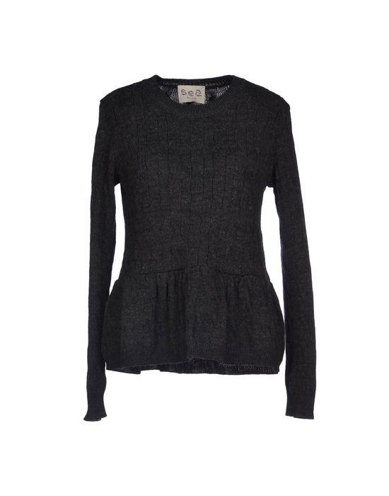 Свитер  -  цвет