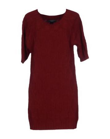 Свитер MAMAQUEVO