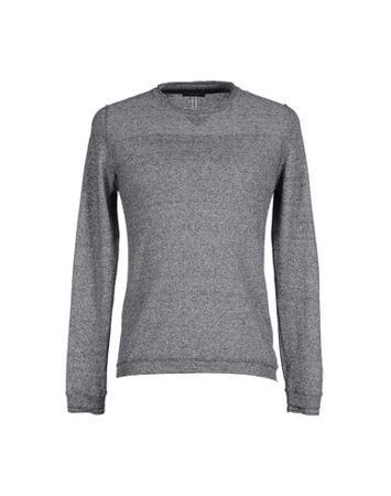 Свитер +39 MASQ