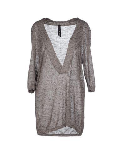 Свитер  -  цвет