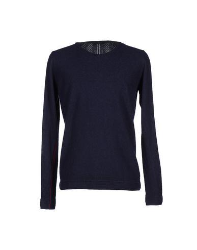 Свитер +39 MASQ