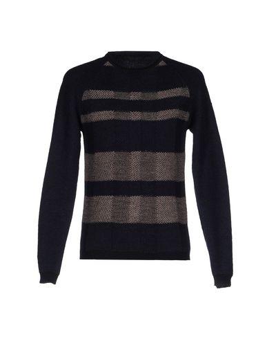 Свитер VNECK