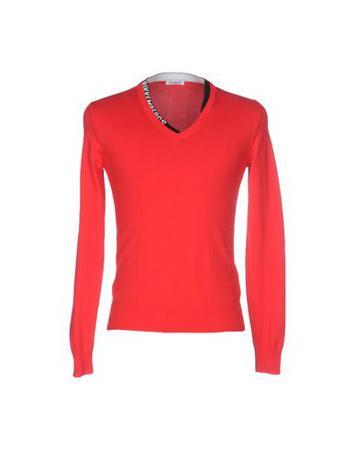 Свитер BIKKEMBERGS