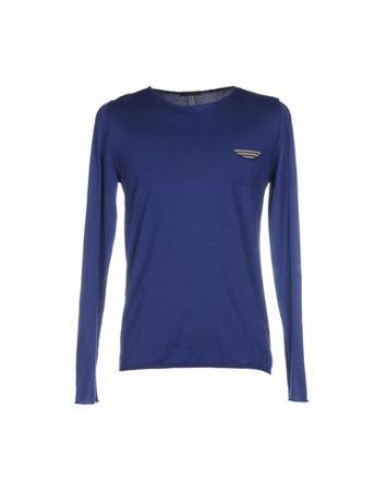 Свитер +39 MASQ