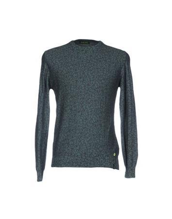 Свитер SHOCKLY