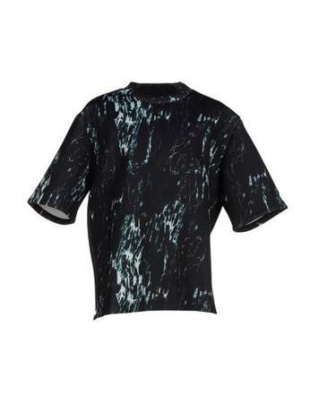 Толстовка D BY D