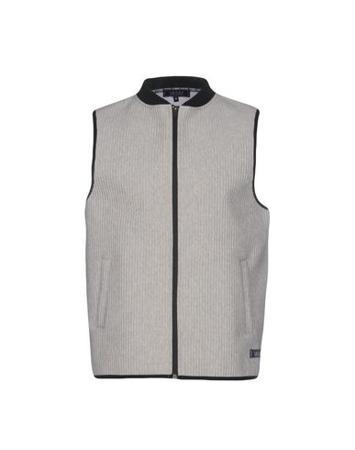 Толстовка IUTER