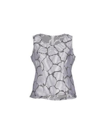 Топ ROBERTO QUAGLIA
