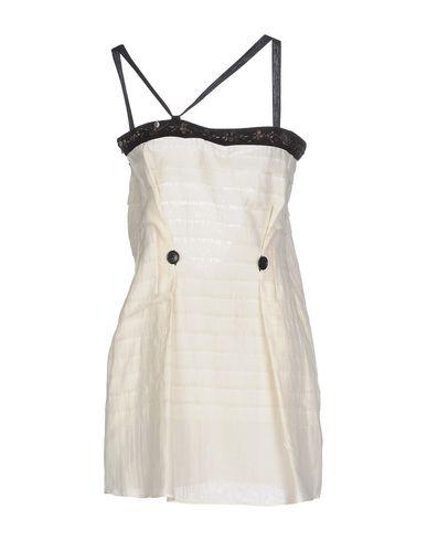 Топ BLUMARINE