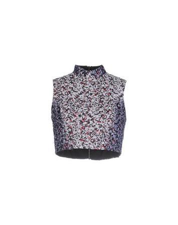 Топ MARKUS LUPFER