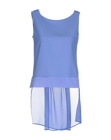 Топ BLUMARINE