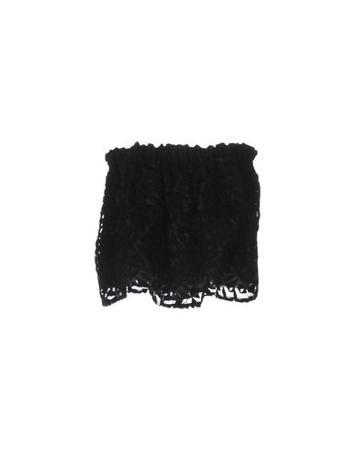 Топ CHRISTIAN PELLIZZARI