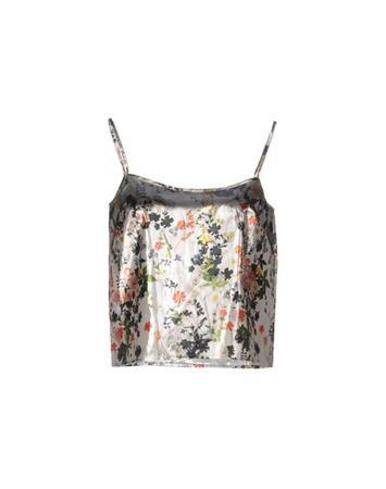 Топ MARKUS LUPFER