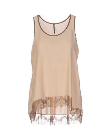 Топ LIVIANA CONTI