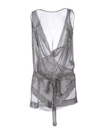 Топ ILARIA NISTRI