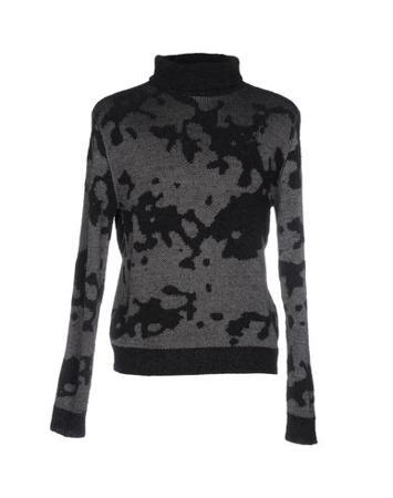 Водолазка VIKTOR & ROLF 