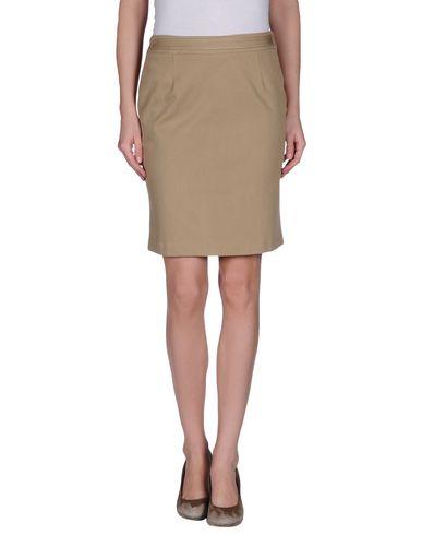 Юбка до колена  -  цвет