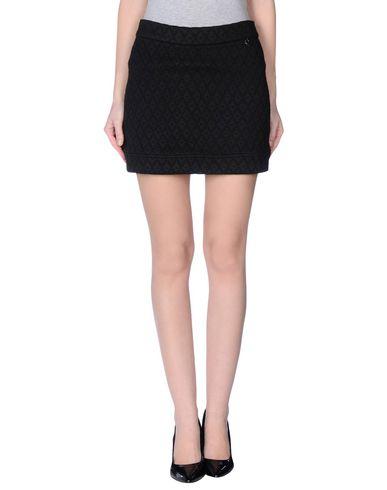 Короткая мини юбка  -  цвет