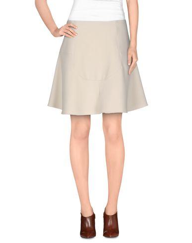 Юбка до колена  -  цвет