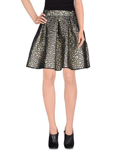 Юбка до колена  -  цвет