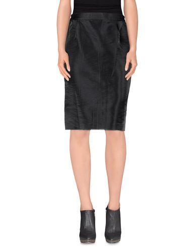 Юбка до колена  -  цвет